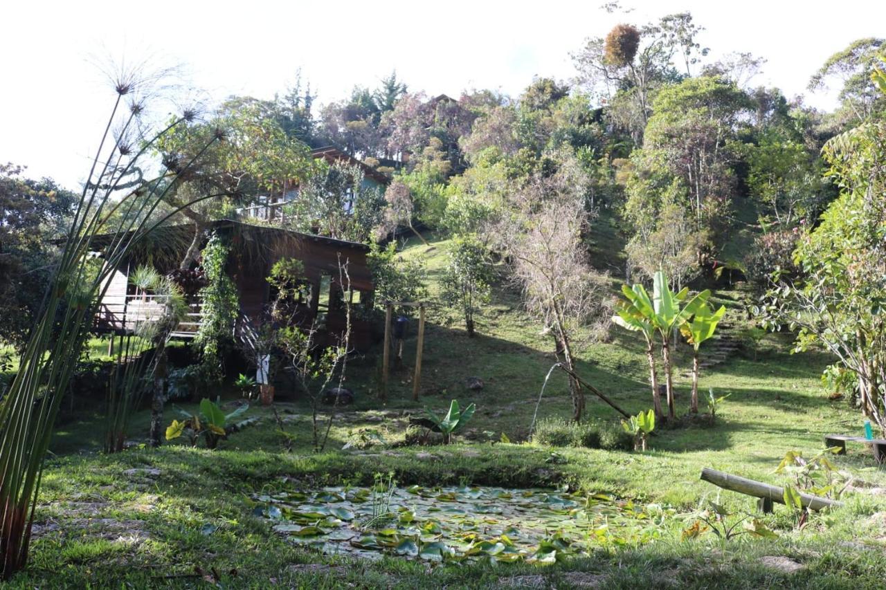 La Casa De Loto Retreat Guatapé Exterior foto