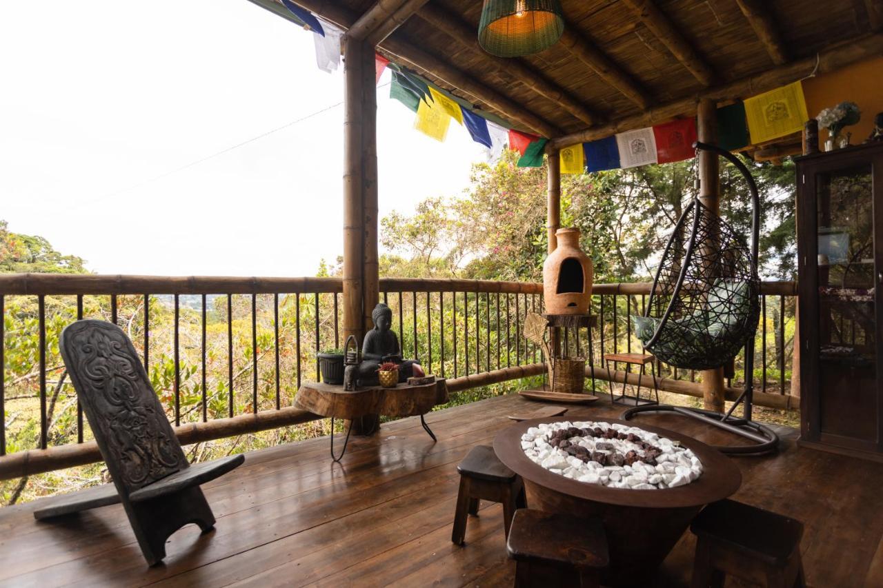 La Casa De Loto Retreat Guatapé Exterior foto